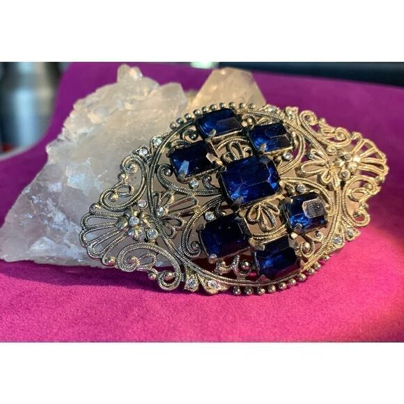 Stunning Cobalt Blue rhinestone Brooch in Antique Silver plate - Picture 2 of 3